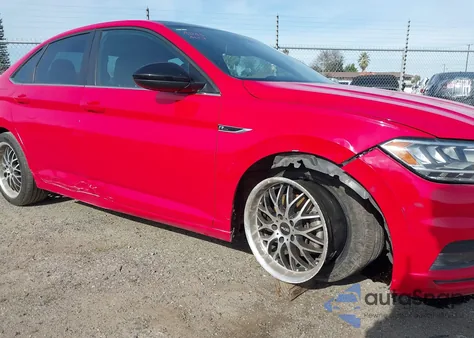 2019 Volkswagen Jetta 1.4T R-Line/1.4T S/1.4T Se z USA, uszkodzony, nr VIN 3VWC57BU4KM087602